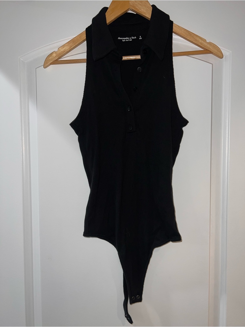 Abercrombie & Fitch Black Sleeveless Collared Bodysuit